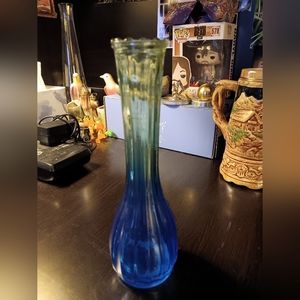 BUD VASE